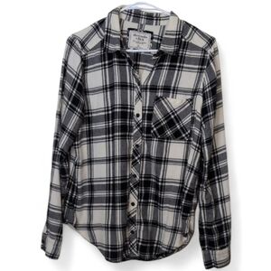 Abercrombie & Fitch Black and White Plaid Shirt, Size LG